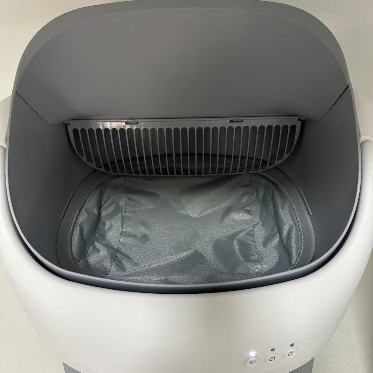 Smart-self-cleaning-cat-litter-box